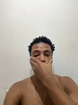 Snapshot of LorenzoBlack27 chatting on February 24, 2026, 11:25 pm LorenzoBlack27 online show from February 24, 2026, 11:25 pm