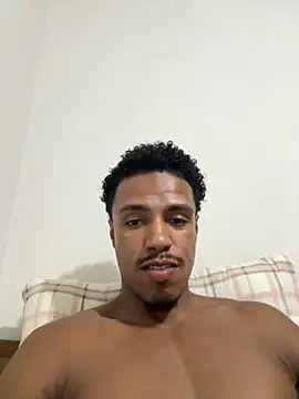 LorenzoBlack27 online show from March 31, 2026, 11:38 pm