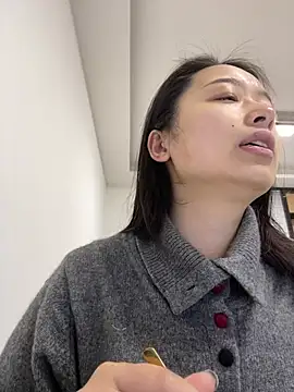 Qrooo online show from January 16, 2026, 4:05 am