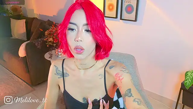 Snapshot of MelyTaylor_ chatting on May 4, 2026, 10:06 pm MelyTaylor online show from May 4, 2026, 10:06 pm