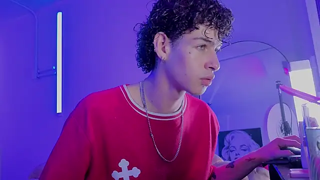 nova salvatore online show from March 31, 2026, 3:08 am