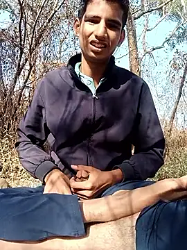 sahilcute1 online show from January 12, 2026, 4:18 am