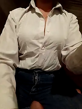 hoahong2 online show from March 2, 2026, 6:03 am