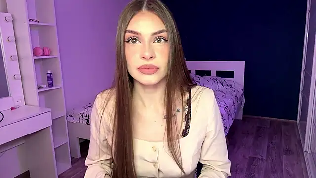 MachelleSpader online show from March 5, 2026, 8:32 am