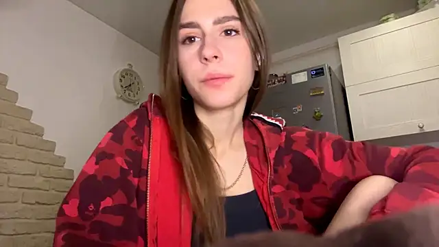 ElsieKuhlmann online show from February 5, 2026, 5:12 am