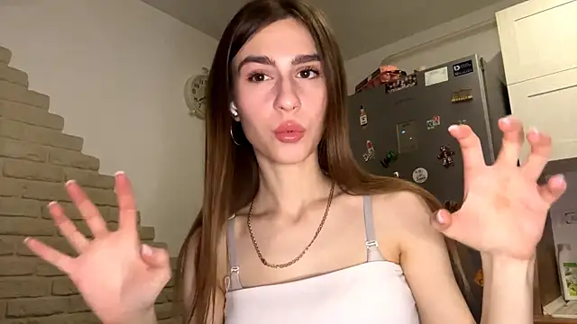 ElsieKuhlmann online show from February 9, 2026, 5:11 am