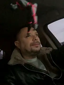 Snapshot of borisfen4ik chatting on January 14, 2026, 2:23 pm borisfen4ik online show from January 14, 2026, 2:23 pm