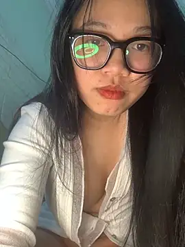 Leeeiu online show from January 9, 2026, 12:52 pm