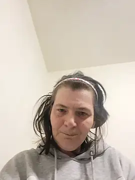 roksa2026 online show from April 1, 2026, 6:05 pm