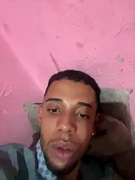 Snapshot of magrodotado33 chatting on January 8, 2026, 11:29 pm magrodotado33 online show from January 8, 2026, 11:29 pm