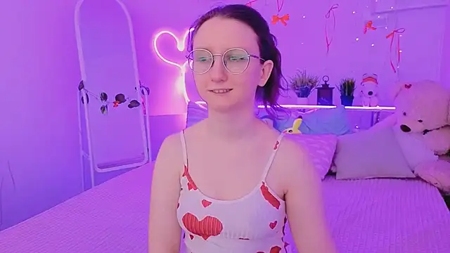 SunshineBlaze online show from February 6, 2026, 5:12 am