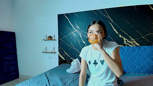 uncontrolled fire online show from March 14, 2026, 7:30 pm