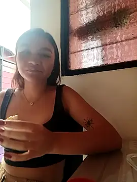 LeticiaHinkley online show from February 12, 2026, 1:50 pm