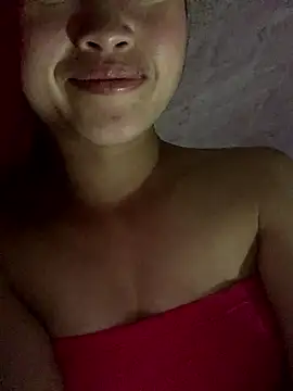 Snapshot of Naalyy chatting on January 15, 2026, 3:27 pm Naalyy online show from January 15, 2026, 3:27 pm