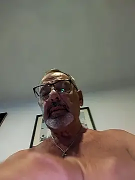 Dadotado70 online show from February 25, 2026, 10:19 pm