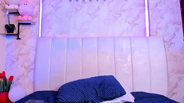 KimiNaru online show from February 22, 2026, 3:40 am