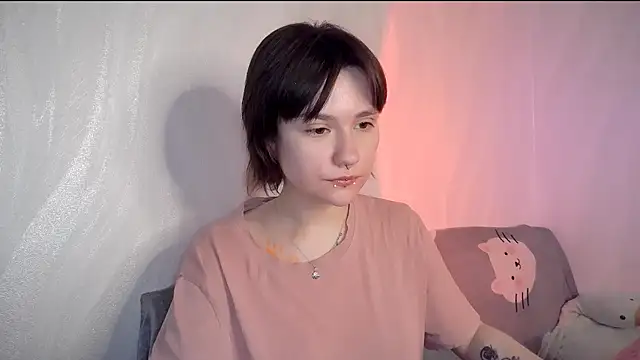 UwuJudy Osas online show from April 6, 2026, 11:22 am