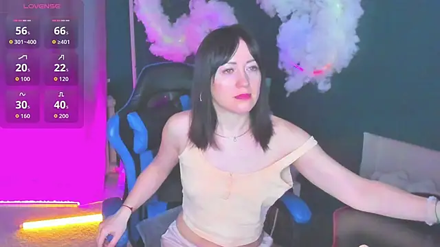 Amily Warren online show from March 5, 2026, 3:02 am