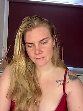 SexyBlondJoanna online show from February 8, 2026, 11:46 am