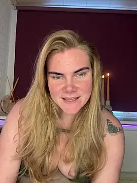 SexyBlondJoanna online show from February 22, 2026, 1:31 pm