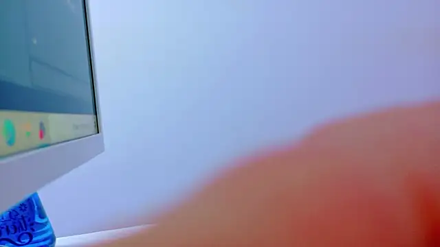 EvelinHill online show from February 21, 2026, 4:57 am