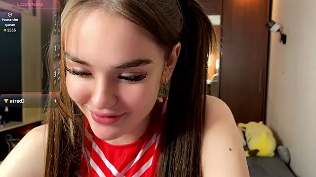 LubaSeirers online show from April 2, 2026, 4:04 pm