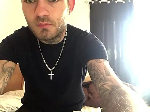 jacobsex221 online show from January 17, 2026, 7:13 am