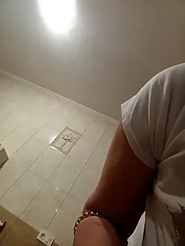 Katrina9911 online show from January 13, 2026, 9:03 am