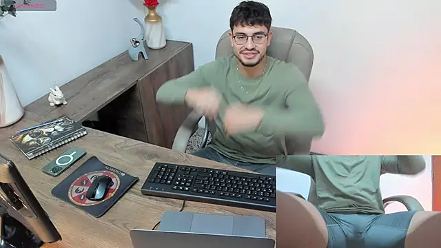 Snapshot of Jay_Grip chatting on February 11, 2026, 1:38 pm Jay Grip online show from February 11, 2026, 1:38 pm