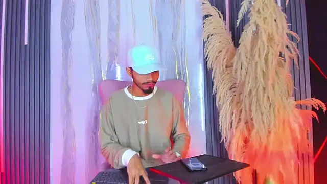 Baby sexdemon online show from February 4, 2026, 8:25 pm