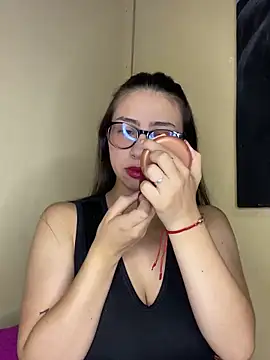 Snapshot of Shayla--broos chatting on February 11, 2026, 4:01 pm Shayla--broos online show from February 11, 2026, 4:01 pm