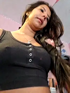 jade03  online show from February 9, 2026, 6:12 pm