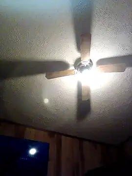 Snapshot of Rockymichael80 chatting on February 3, 2026, 5:05 am Rockymichael80 online show from February 3, 2026, 5:05 am