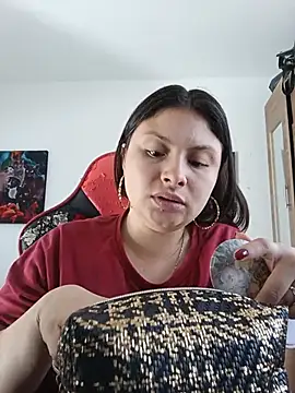 yessica gomez01 online show from May 23, 2026, 12:09 pm