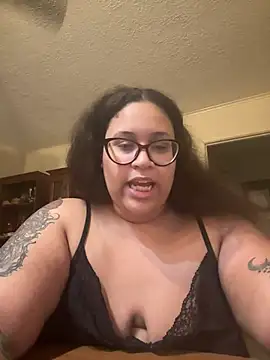 Snapshot of SilkSoleBunnie chatting on January 10, 2026, 4:47 am SilkSoleBunnie online show from January 10, 2026, 4:47 am