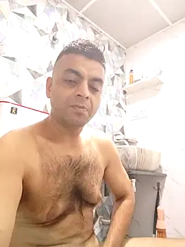 ashleellaunda7582 online show from April 7, 2026, 11:59 pm