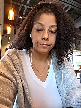 tastesosweet online show from April 11, 2026, 4:33 pm