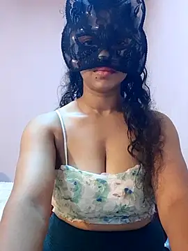 cutehotwife online show from May 16, 2026, 5:15 am