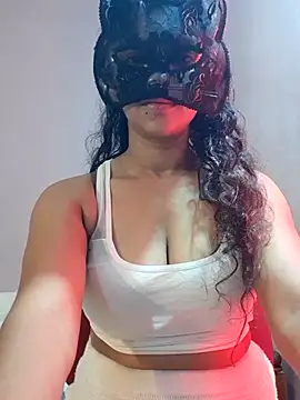 Snapshot of cutehotwife chatting on June 17, 2026, 8:43 pm cutehotwife online show from June 17, 2026, 8:43 pm