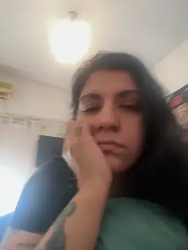 Snapshot of onfire-azulita chatting on April 11, 2026, 5:28 pm onfire-azulita online show from April 11, 2026, 5:28 pm