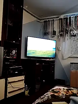 Snapshot of Krisijean72 chatting on January 10, 2026, 12:29 pm Krisijean72 online show from January 10, 2026, 12:29 pm