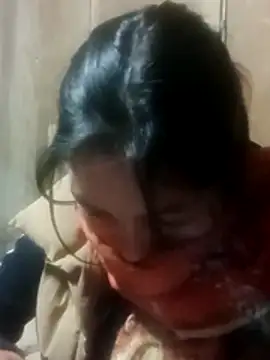 jjennyyy online show from February 3, 2026, 2:53 am