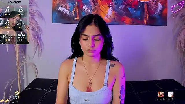 lilith petit  online show from February 26, 2026, 1:32 pm