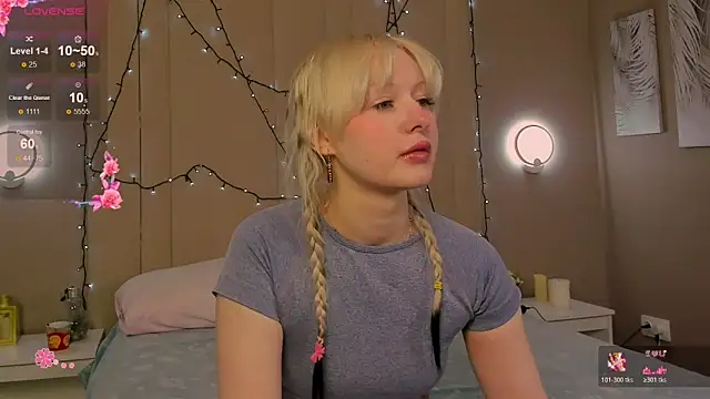 AdeleSilvy online show from March 14, 2026, 1:34 am