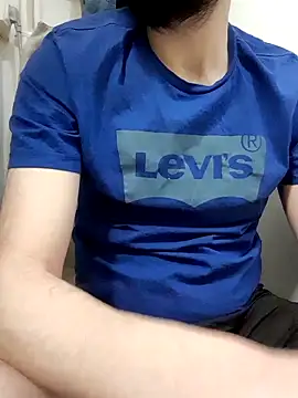 80julien online show from February 8, 2026, 7:17 pm