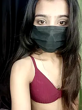 hotyjiyaaaa online show from March 2, 2026, 4:36 pm