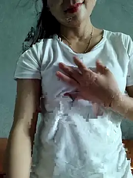 Vanvan68xx online show from April 15, 2026, 2:40 am