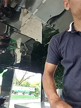 Andres storm online show from April 5, 2026, 8:17 pm