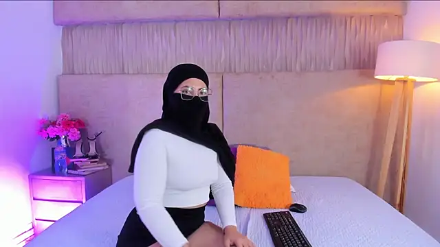  Farahh  online show from January 13, 2026, 11:48 am