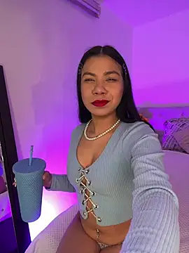 Little Lexyy online show from June 5, 2026, 5:25 am